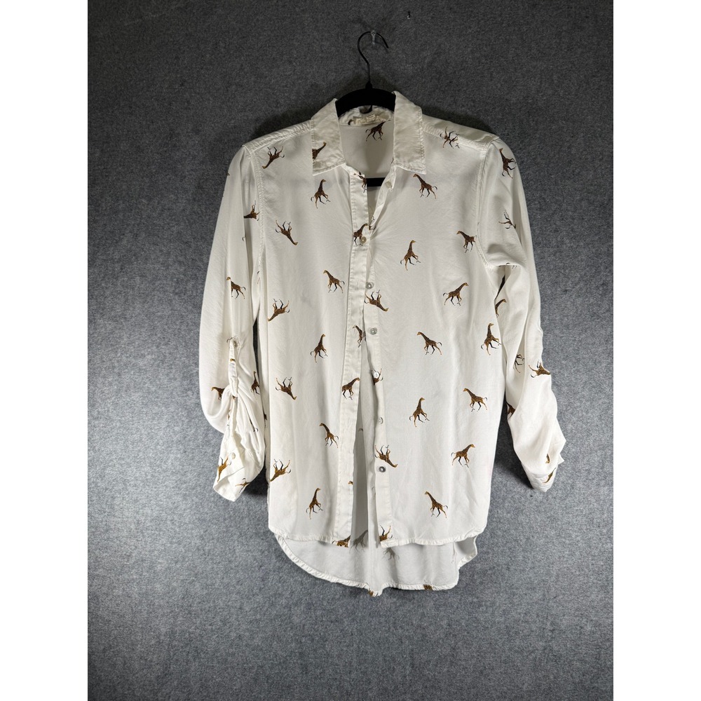 Jane and Delaney Shirt‎ Small White Giraffe Print Rayon Button Down Roll Tab